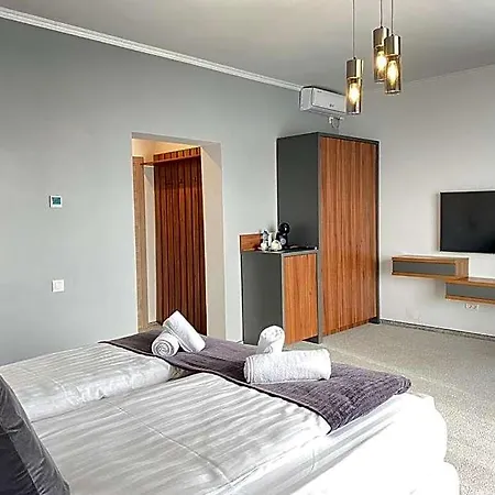 Отель Coolkush Boutique Констанца